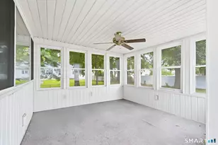 33 Cora St, Enfield, CT 06082 - Photo 9