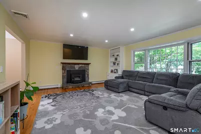 83 Sherman Turnpike, Redding, CT 06896 - Photo 15