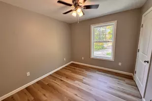 166 Paradise Dr, Brooklyn, CT 06234 - Photo 13