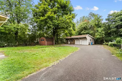 524 Broad Street, Bristol, CT 06010 - Photo 21