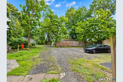 341 Ellsworth Road, New Haven, CT 06511 - Photo 33