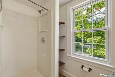 945 Glastonbury Turnpike #2, Portland, CT 06480 - Photo 17