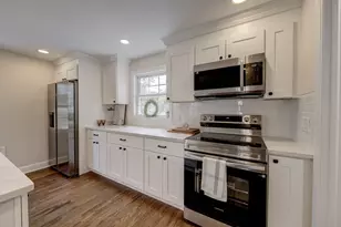 204 Hazard Ave, Enfield, CT 06082 - Photo 13