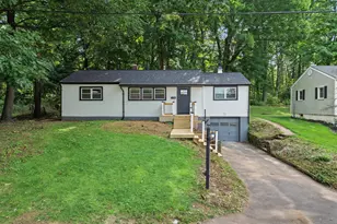 2 Ono Dr, Wallingford, CT 06492 - Photo 5