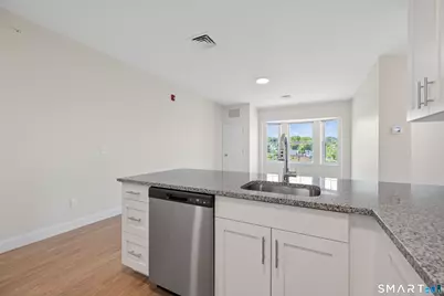 55 Steele Boulevard #210, Berlin, CT 06037 - Photo 5