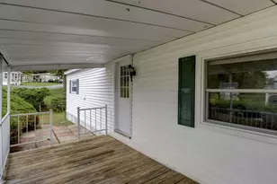 14 Hillpond Dr, Mansfield, CT 06268 - Photo 11