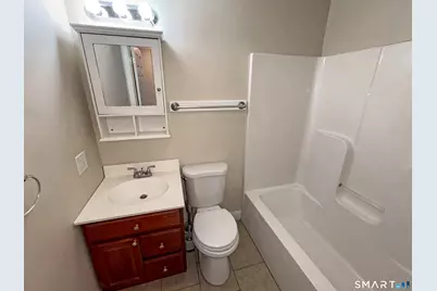83 East Grand Avenue, New Haven, CT 06513 - Photo 9