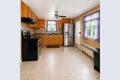 77 McClintock Street, New Britain, CT 06053 - Photo 9