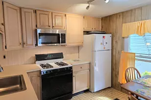35 Arawak Dr, East Hartford, CT 06118 - Photo 3