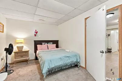 487 Meadow Street, Waterbury, CT 06702 - Photo 17