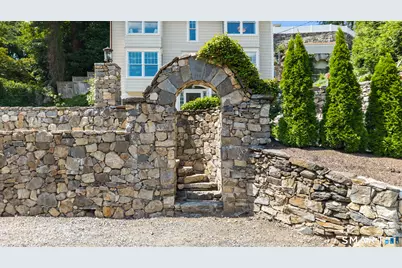 316 Valley Road, Greenwich, CT 06807 - Photo 27