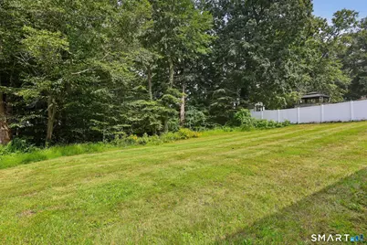 144 Tuttle Drive, New Haven, CT 06512 - Photo 27