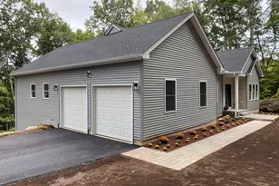39 Ratlum Mountain Rd, Barkhamsted, CT 06063 - Photo 3