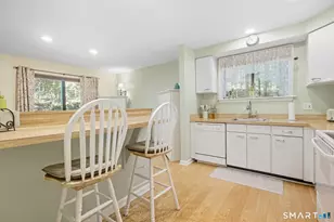 373 Trailsend Dr, Torrington, CT 06790 - Photo 15