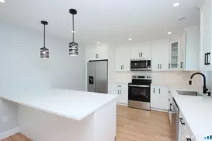 13 Francis Rd, Danbury, CT 06810 - Photo 3