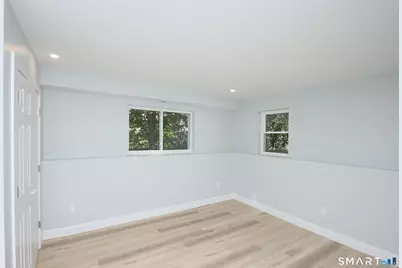 13 Francis Road, Danbury, CT 06810 - Photo 23