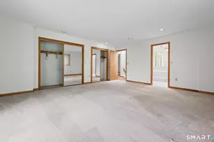 547 Simsbury Rd, Bloomfield, CT 06002 - Photo 17