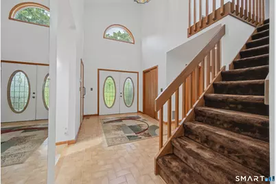 547 Simsbury Road, Bloomfield, CT 06002 - Photo 5