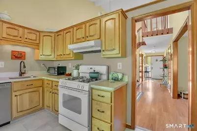 50 Sawmill Crossing #50, Wethersfield, CT 06109 - Photo 11