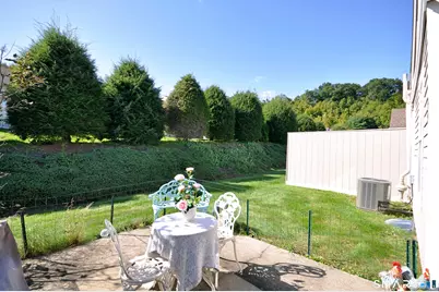 44 Elizabeth Circle #44, Newtown, CT 06482 - Photo 17