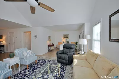 44 Elizabeth Circle #44, Newtown, CT 06482 - Photo 11