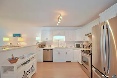 44 Elizabeth Circle #44, Newtown, CT 06482 - Photo 5