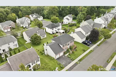 6 Ashley Court, Danbury, CT 06810 - Photo 37