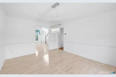 6 Ashley Court, Danbury, CT 06810 - Photo 17