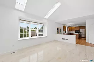 6 Ashley Ct, Danbury, CT 06810 - Photo 5