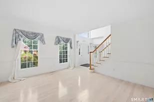 6 Ashley Ct, Danbury, CT 06810 - Photo 15