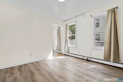 99 Lounsbury Avenue, Waterbury, CT 06706 - Photo 9