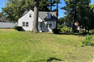 198 Broad St, Manchester, CT 06042 - Photo 9