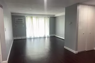 106 Oakwood Ave, West Hartford, CT 06119 - Photo 7