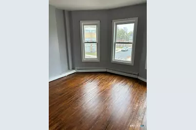 38 Redding Street, Hartford, CT 06114 - Photo 5