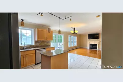 25 Wanda Lane, Middletown, CT 06457 - Photo 5