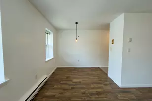 117 Shadow Ln, West Hartford, CT 06110 - Photo 7
