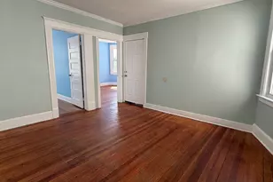 61 Lounsbury St, Waterbury, CT 06706 - Photo 5