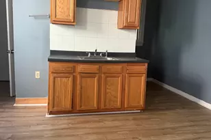 61 Lounsbury St, Waterbury, CT 06706 - Photo 9