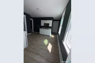 69 Lounsbury Street, Waterbury, CT 06706 - Photo 5