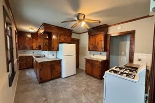 74-76 Worth St, Bridgeport, CT 06604 - Photo 9