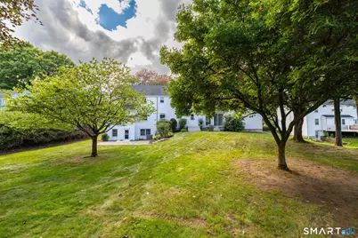 36 Lakeview Drive, West Hartford, CT 06117 - Photo 5