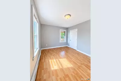 86 Gold Street, New Britain, CT 06053 - Photo 21