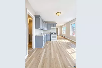 86 Gold Street, New Britain, CT 06053 - Photo 7