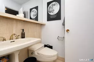 44 Strawberry Hill Ave, Stamford, CT 06902 - Photo 27