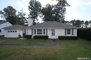 39 Grove Rd, Cromwell, CT 06416 - Photo 3