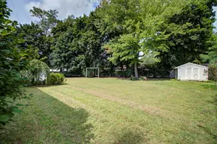 197 Maple Ave, North Haven, CT 06473 - Photo 37