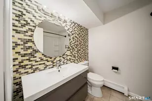 232 Oakville Ave, Waterbury, CT 06708 - Photo 21