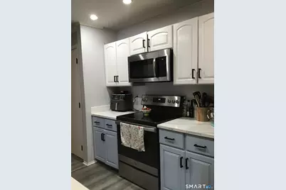 247 Hamilton Avenue #7, Stamford, CT 06902 - Photo 13