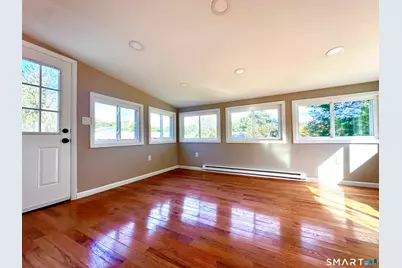 305 Prospect Street, Wethersfield, CT 06109 - Photo 13