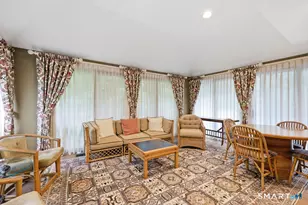 38 Cary Ln, Bloomfield, CT 06002 - Photo 15